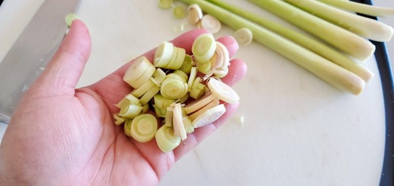 How to mince fresh Lemongrass to freeze (Sả bằm)
