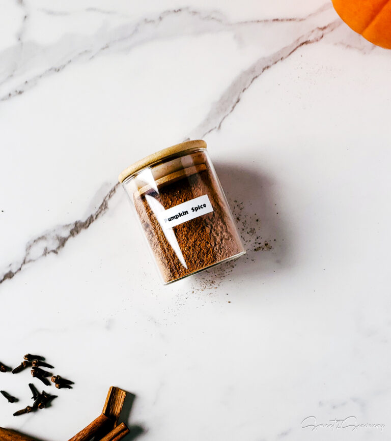 How to Make Pumpkin Spice at Home (Easy DIY Blend)